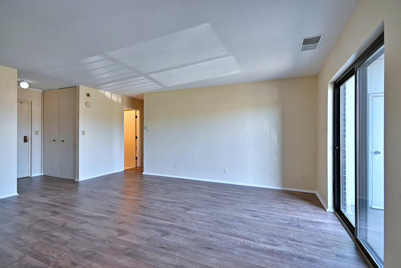 12732726 Property Photo 10