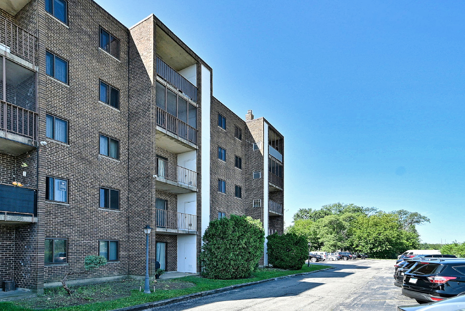 12732726 Property Photo 17