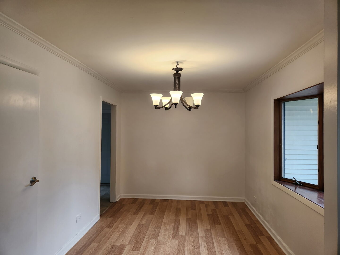 8 Wayne Court Property Photo 6