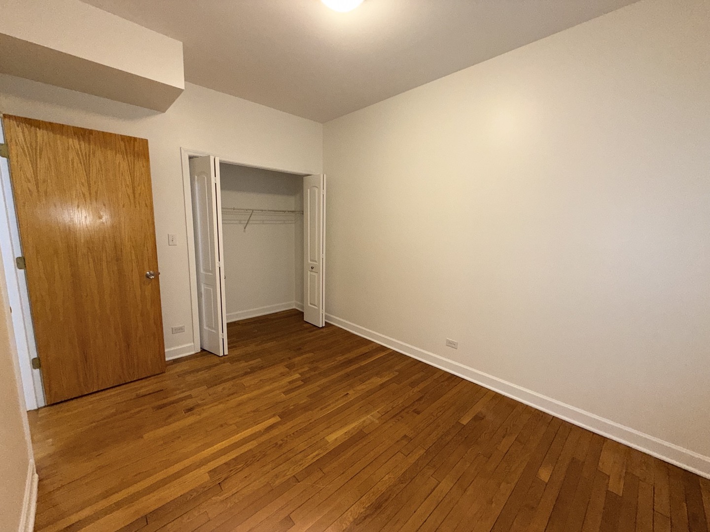 1346.5 W Estes Avenue 1w Property Photo 14