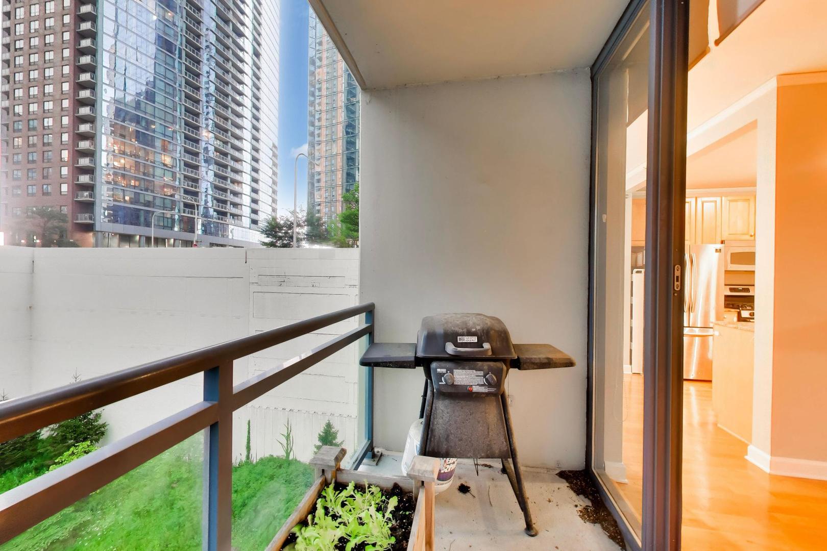 201 N Westshore Drive 407 Property Photo 29