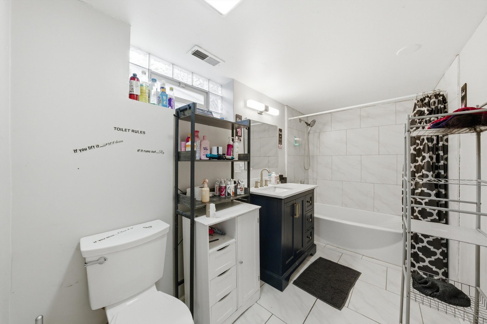 500 E 92nd Street Property Photo 11