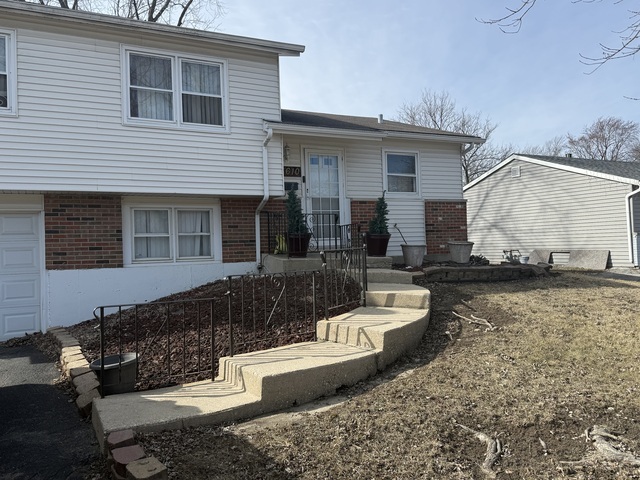 17610 Central Park Avenue Property Photo 1
