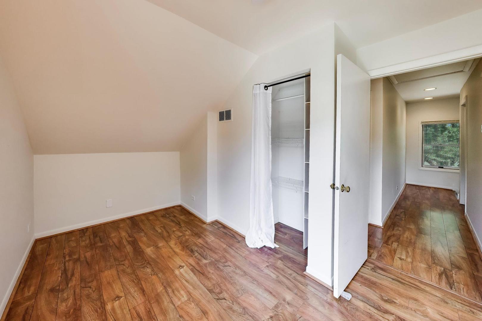 976 Highland Avenue Property Photo 24