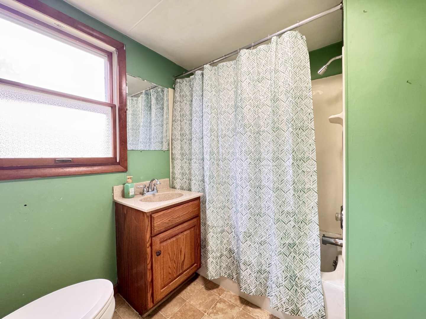 607 W 7th Street Property Photo 5