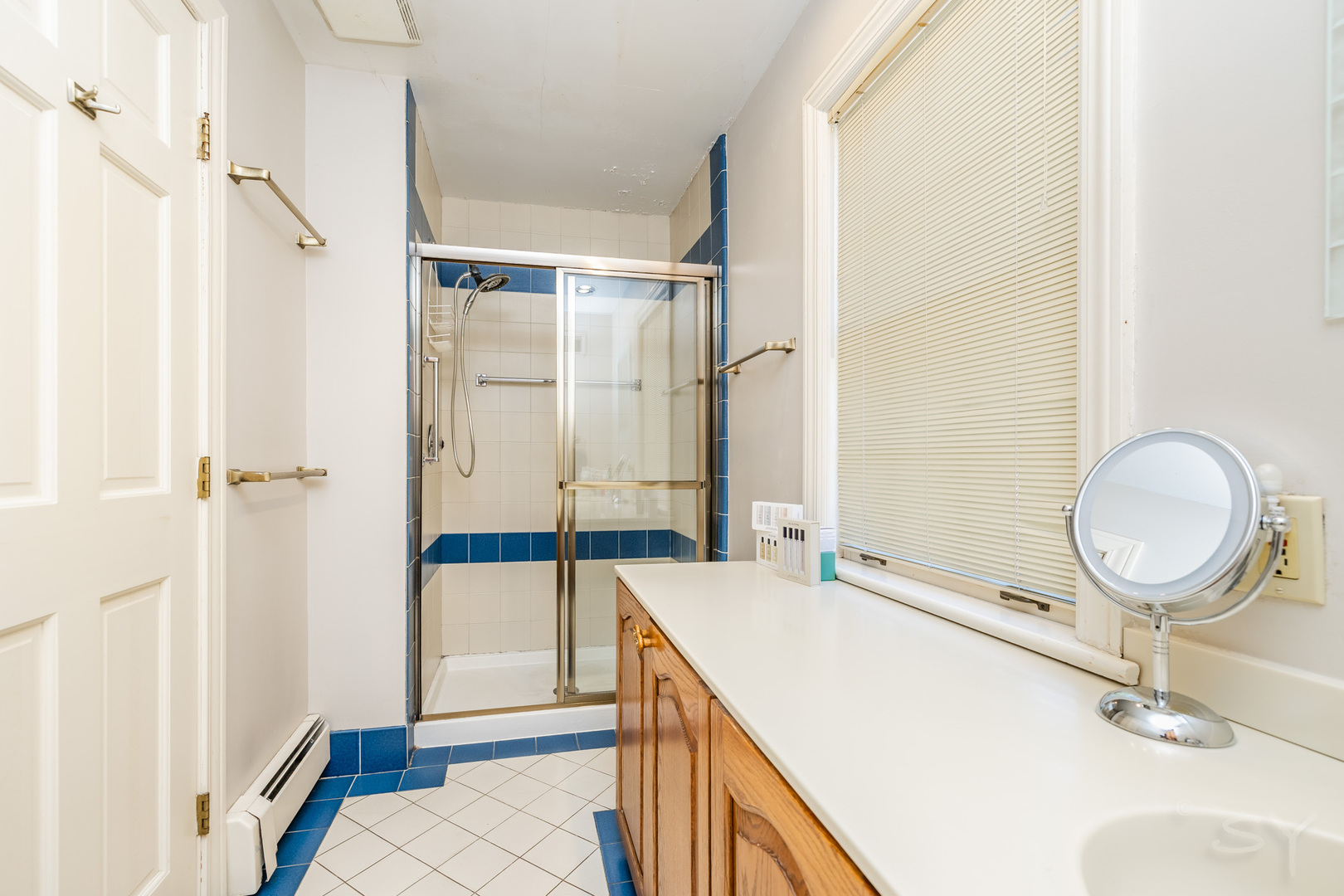 12732789 Property Photo 5