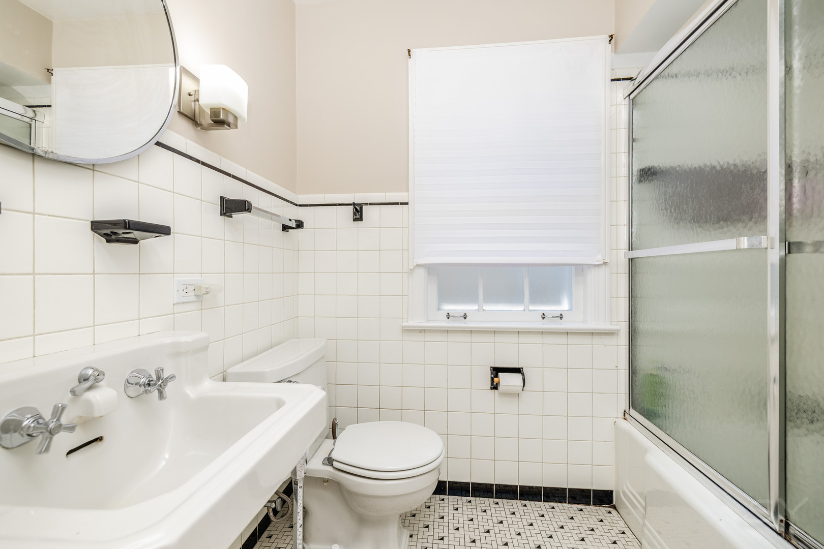 12732789 Property Photo 11