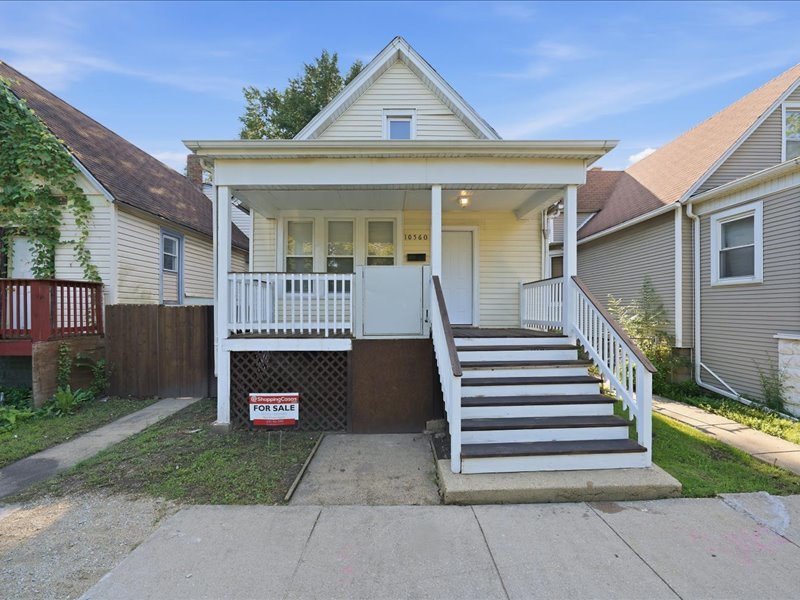 10560 S Edbrooke Avenue Property Photo 1