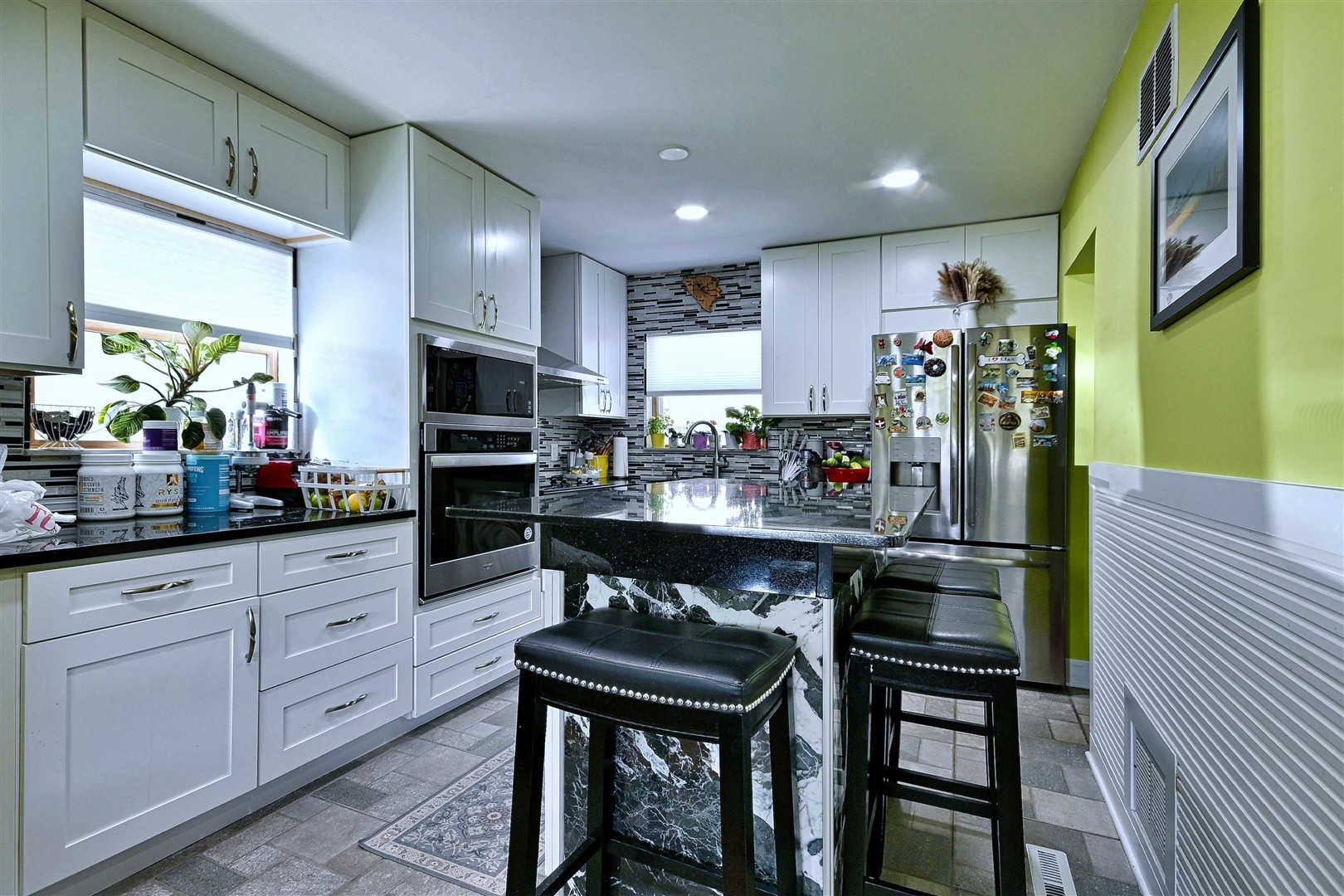 214 N William Street Property Photo 6