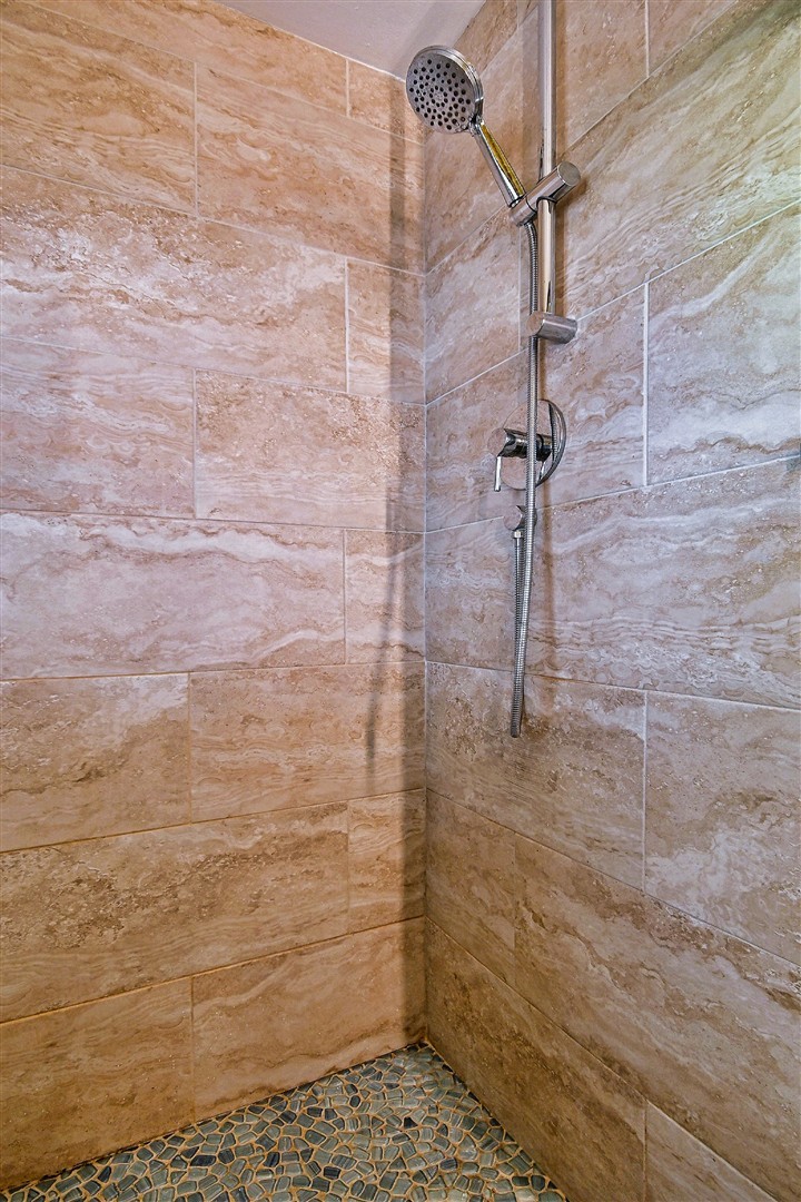 214 N William Street Property Photo 12