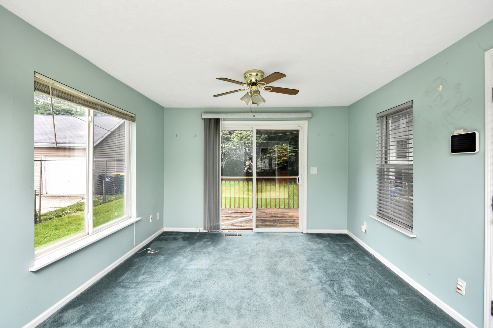 1016 W King Street Property Photo 17