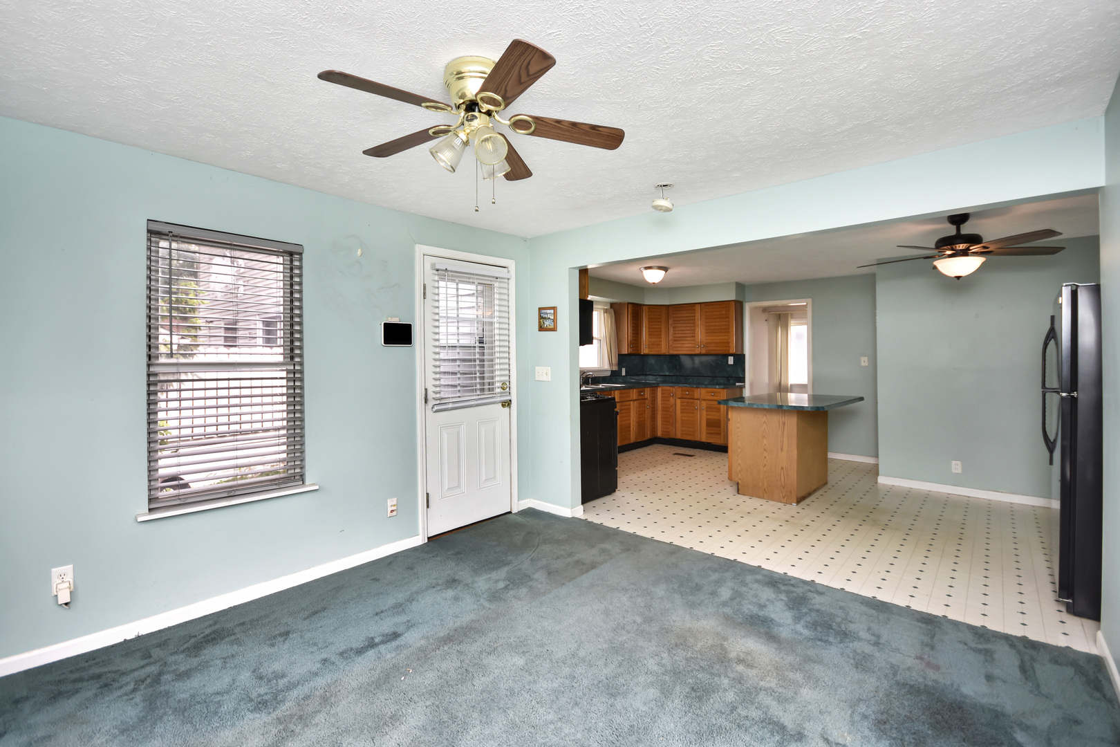 1016 W King Street Property Photo 20