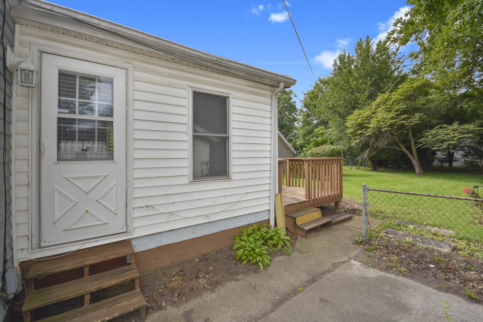 1016 W King Street Property Photo 41