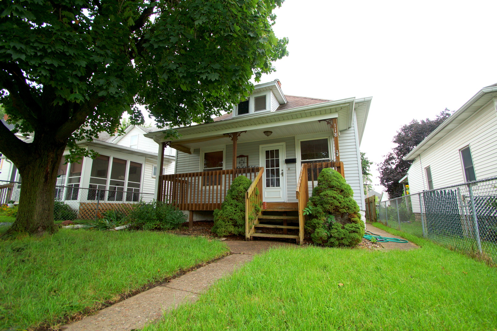 118 5th Street Property Photo 1