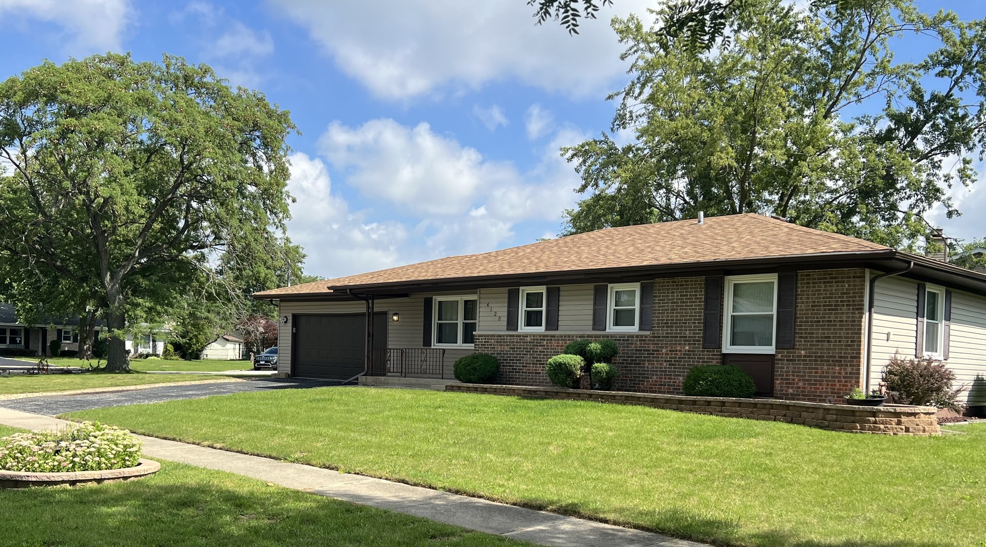 4120 Sumter Drive Property Photo 2