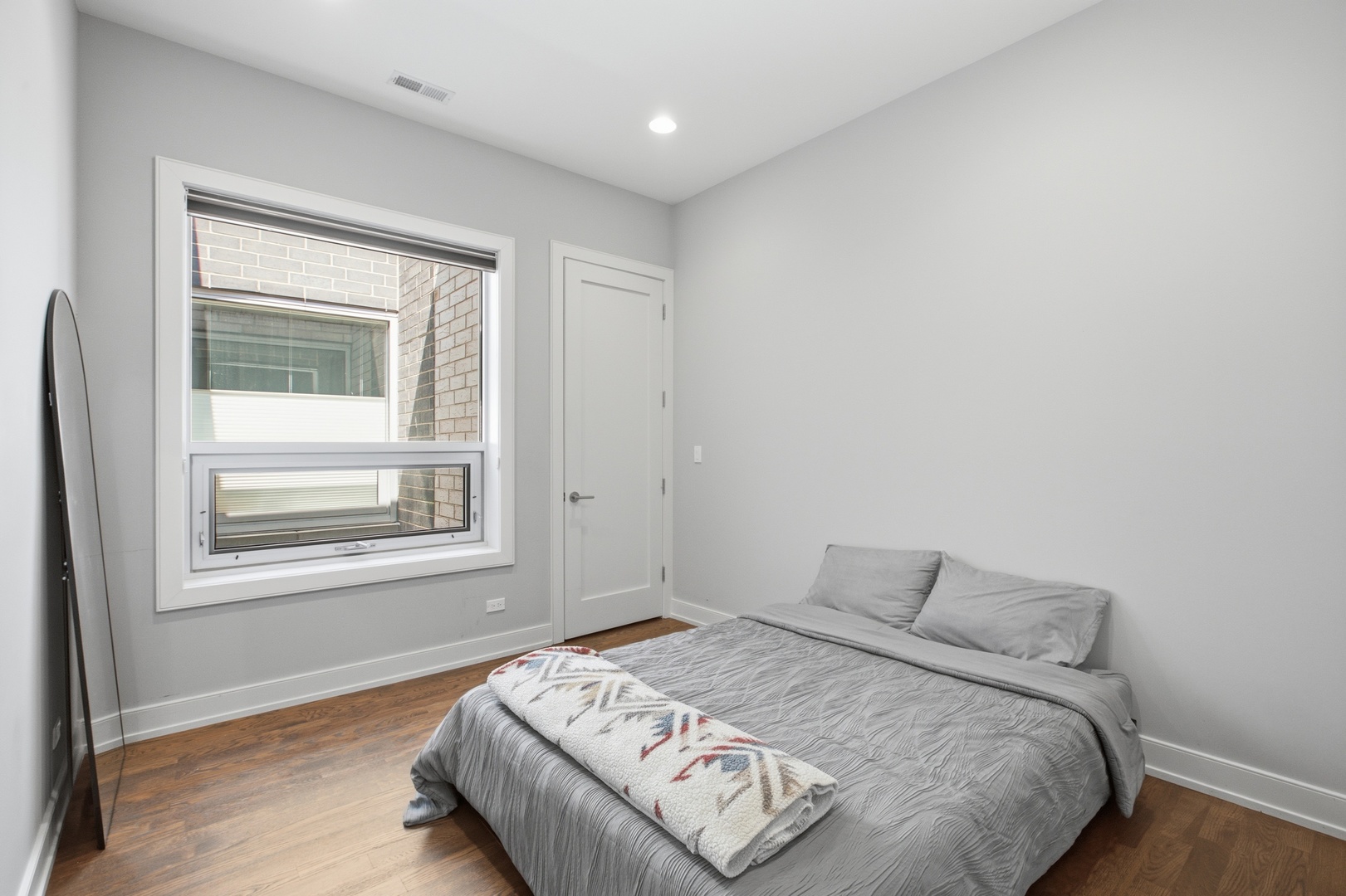 1866 N Damen Avenue 4 Property Photo 16
