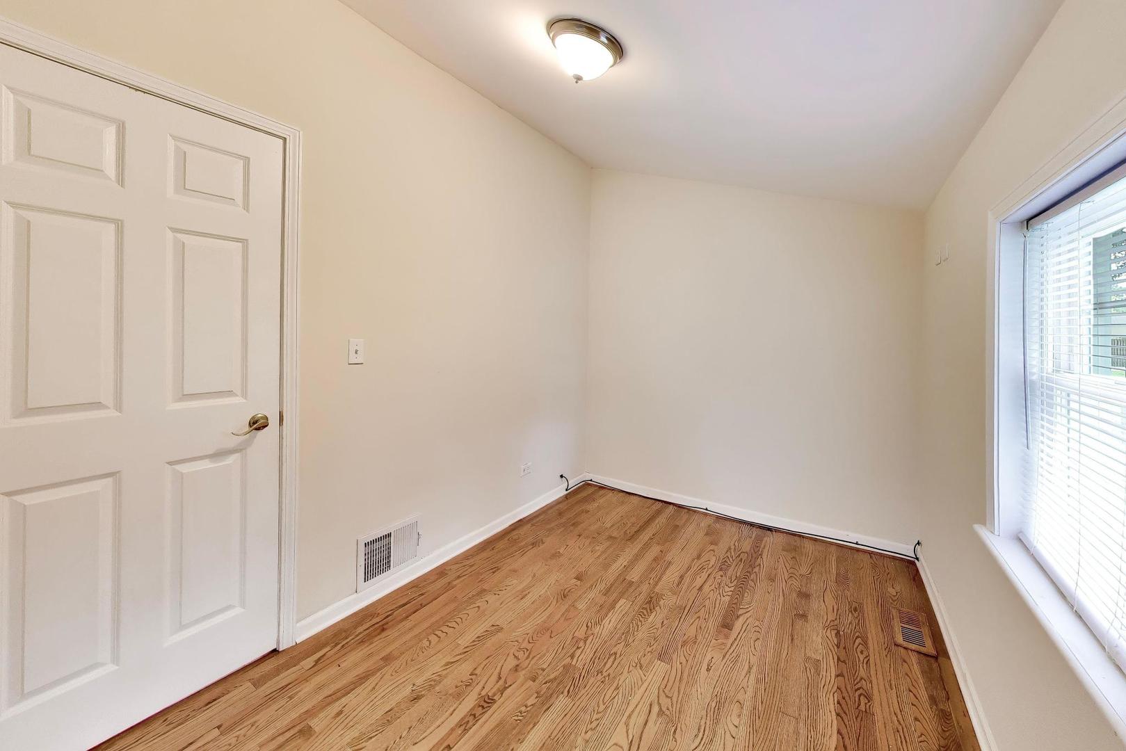 1355 Pleasant Place Property Photo 11