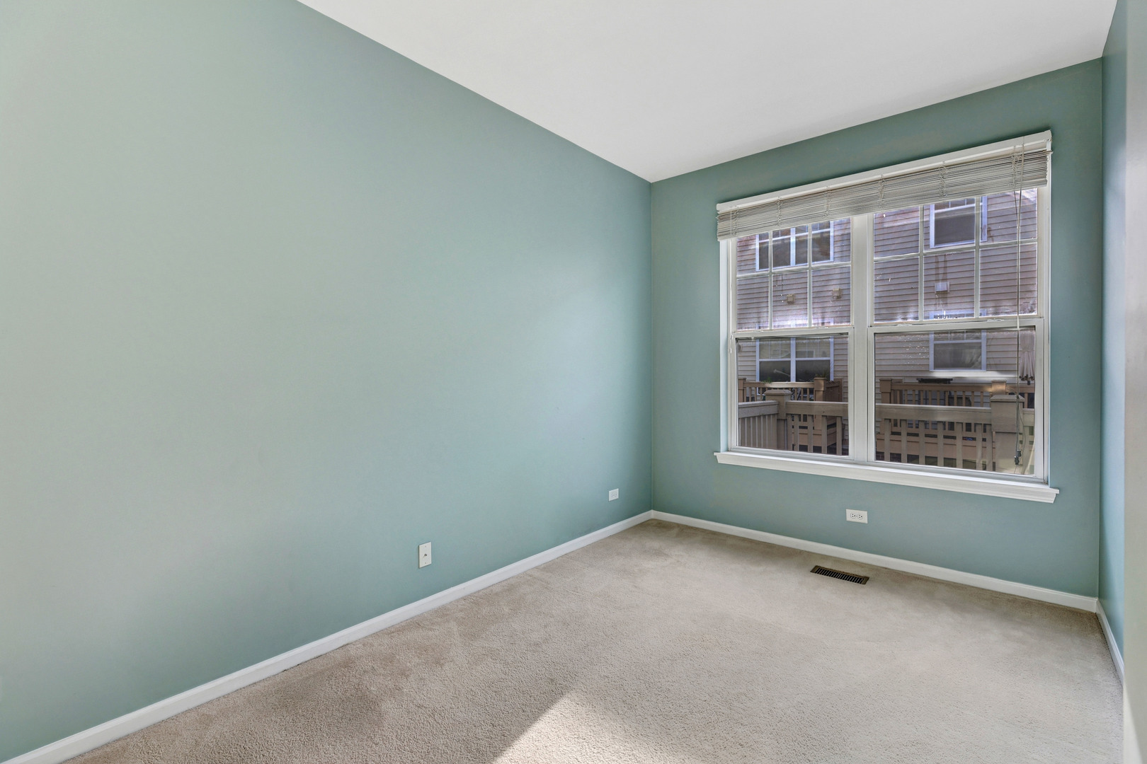 318 Laurel Avenue Property Photo 13