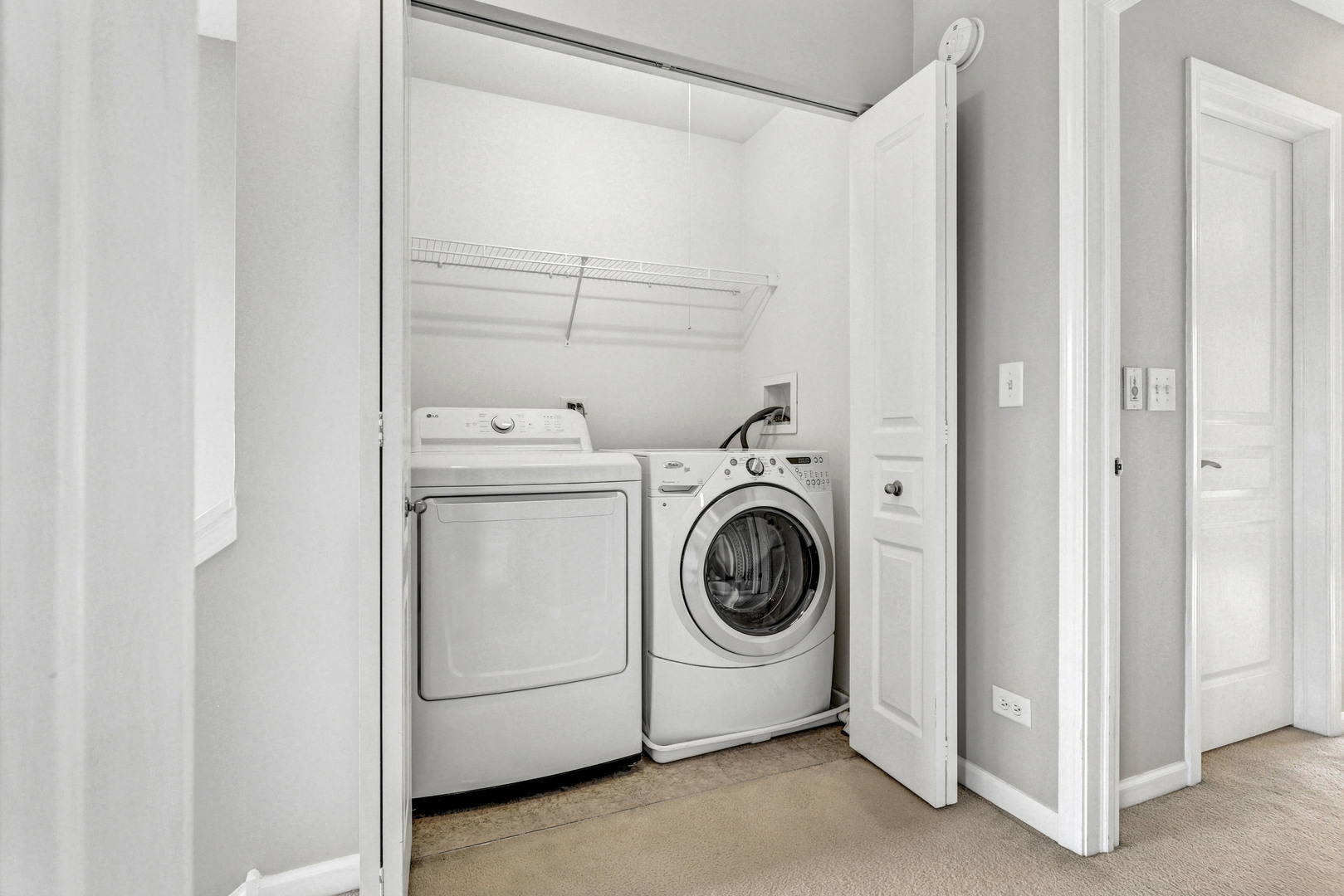 318 Laurel Avenue Property Photo 17