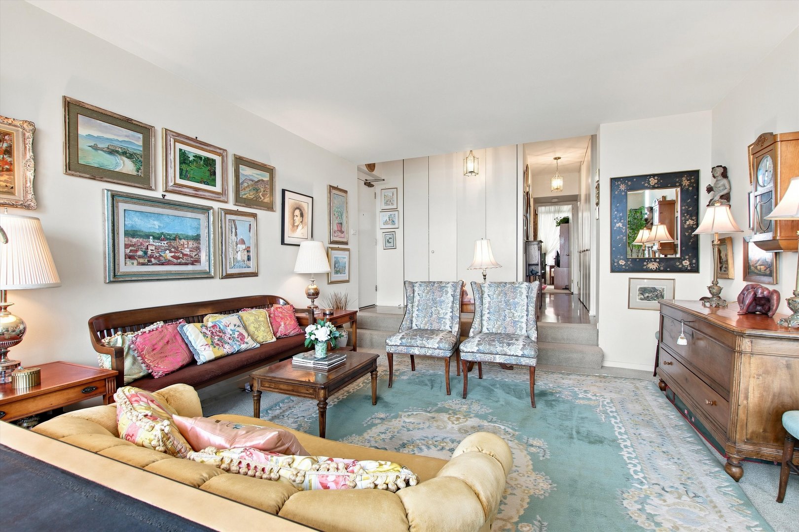 3200 N Lake Shore Drive 511 Property Photo 4