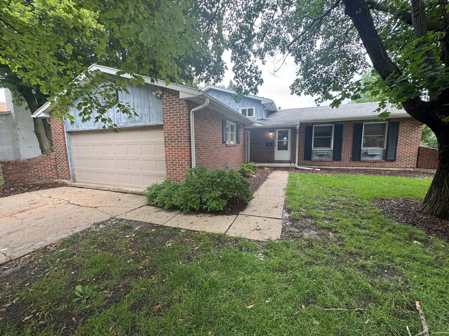 1816 6th Avenue Property Photo 1