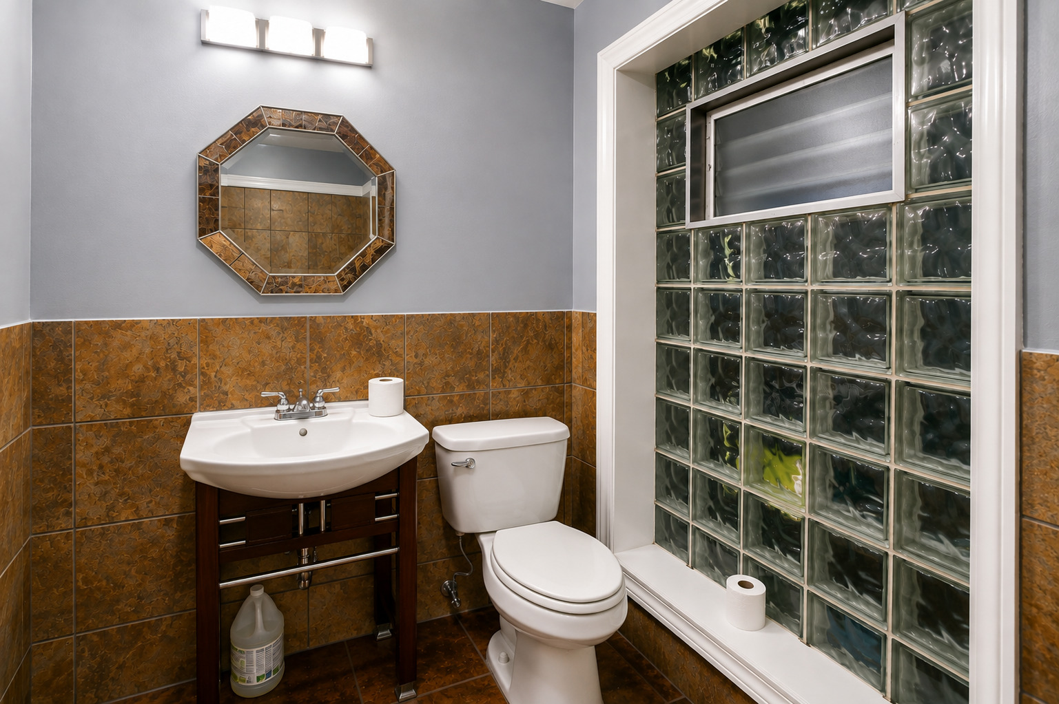 332 W 100th Street Property Photo 6