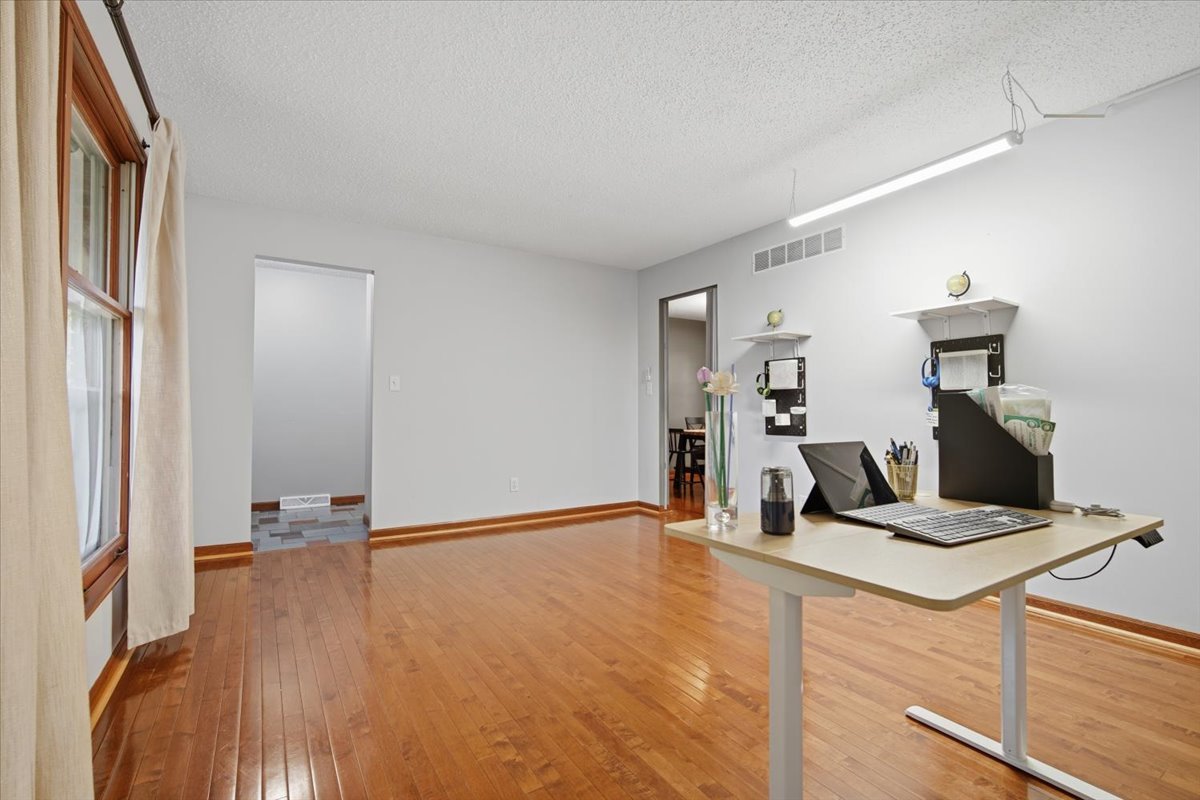 1803 Widermere Drive Property Photo 4