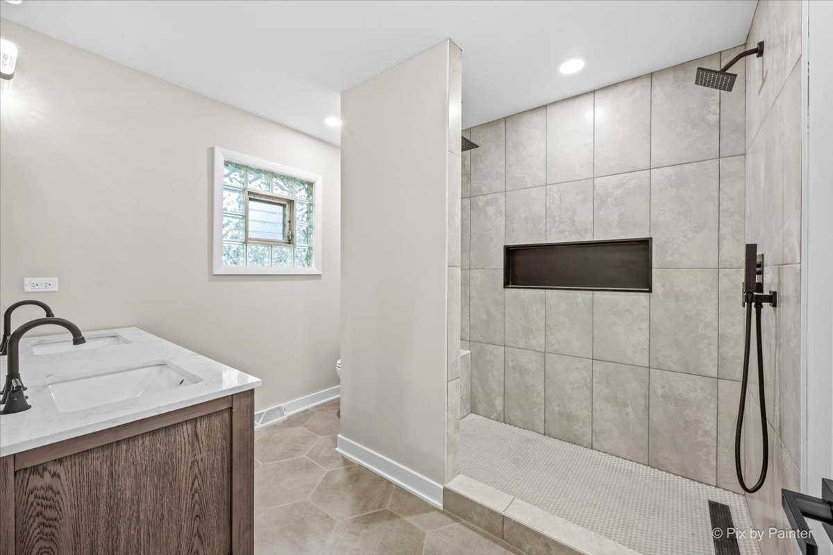 662 Orchard Court Property Photo 19