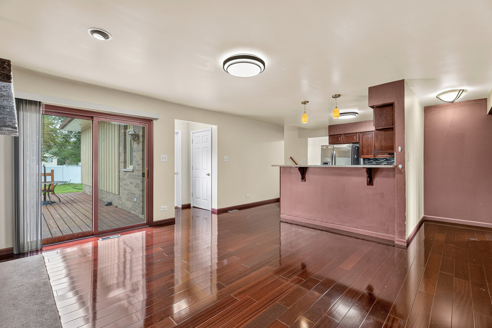 14631 Knox Avenue Property Photo 14