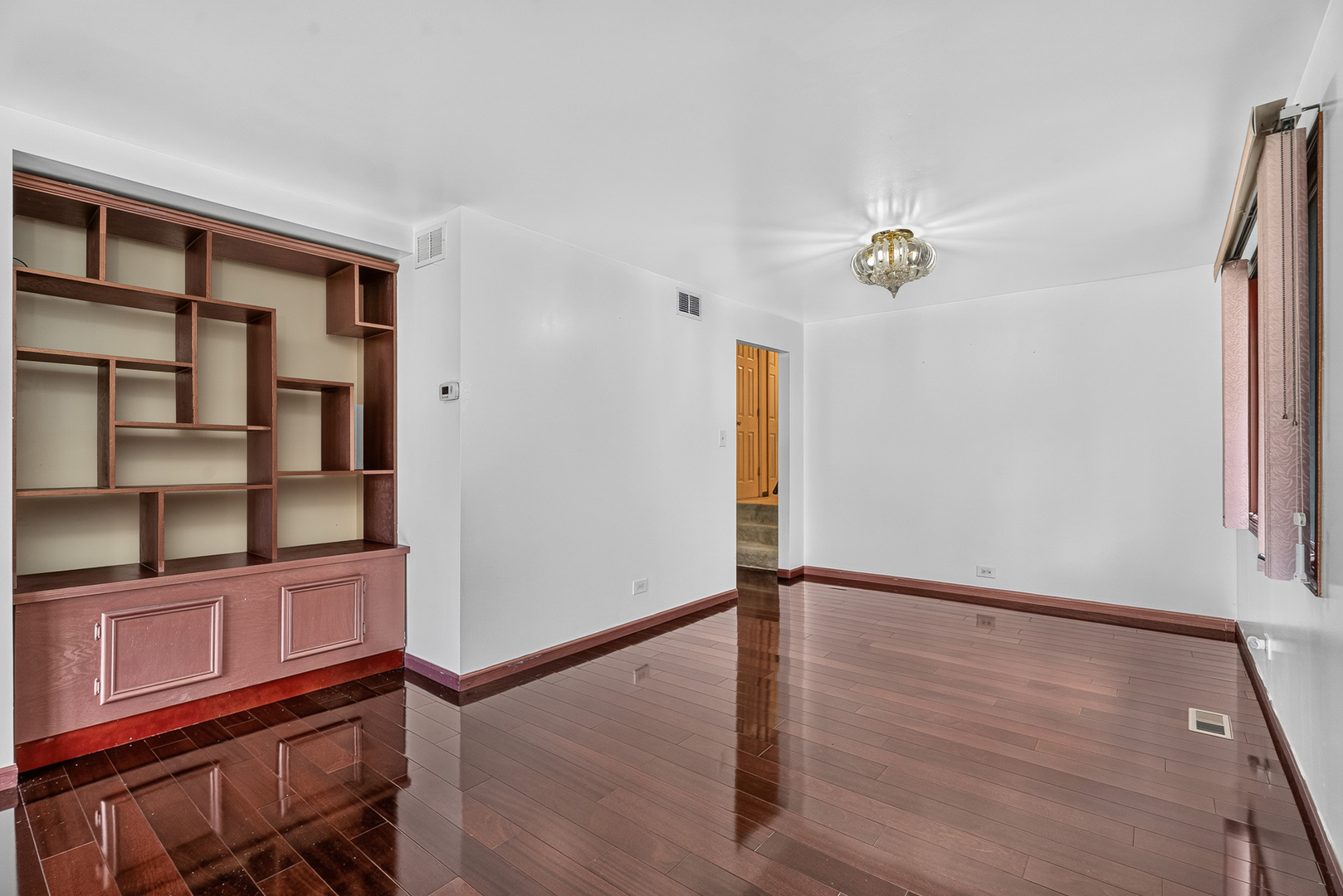 14631 Knox Avenue Property Photo 20