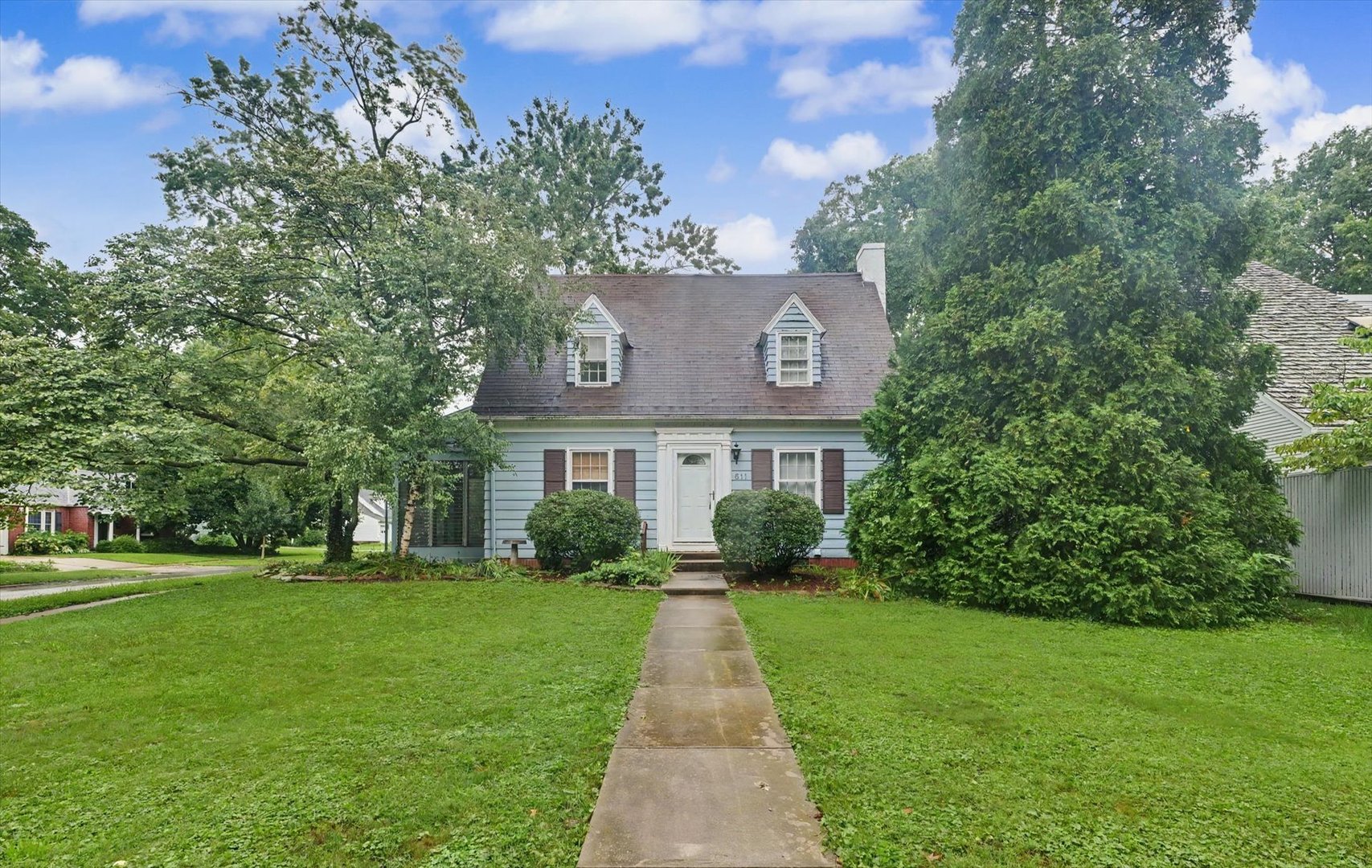 611 S James Street Property Photo 2