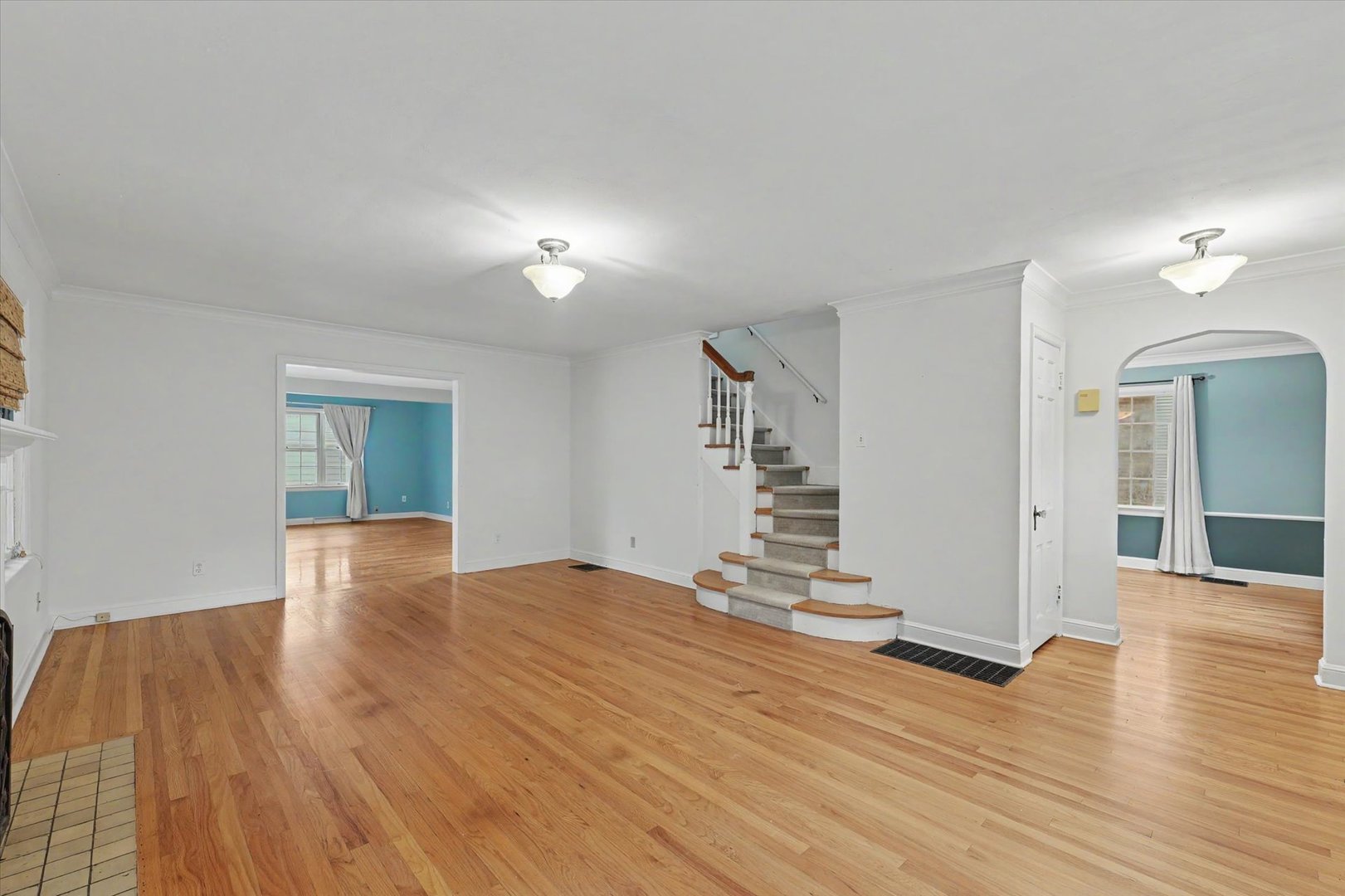 611 S James Street Property Photo 5