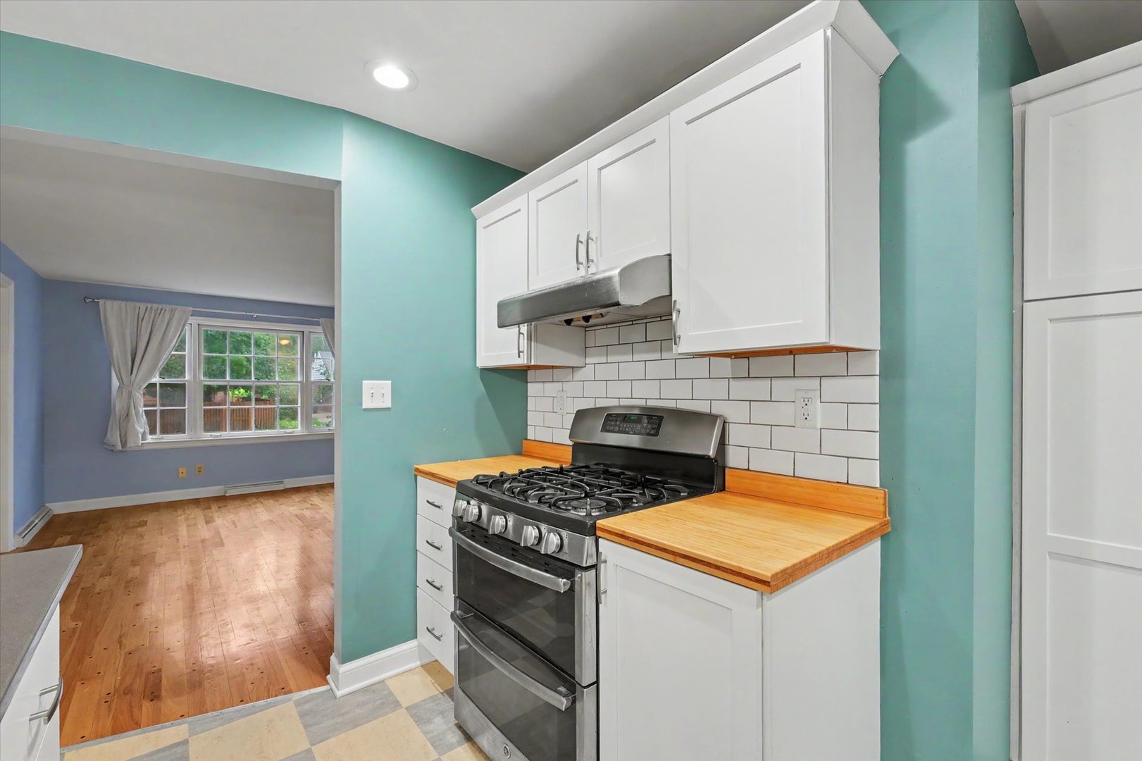 611 S James Street Property Photo 16