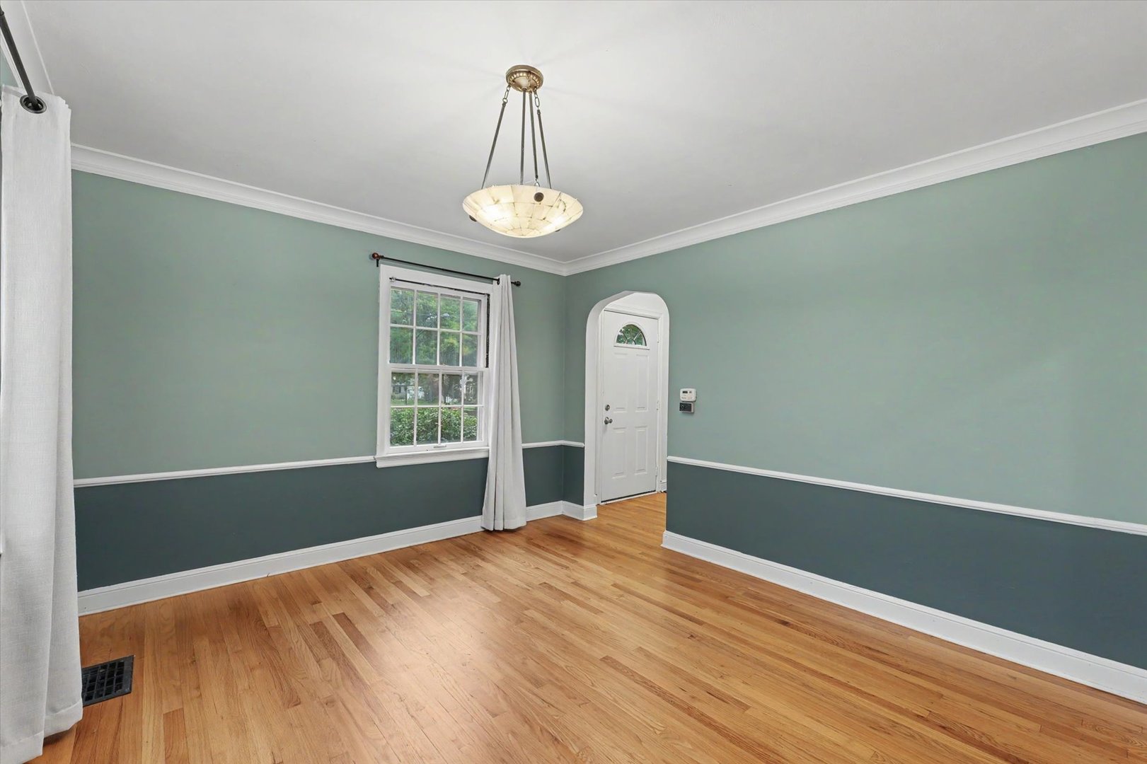 611 S James Street Property Photo 18