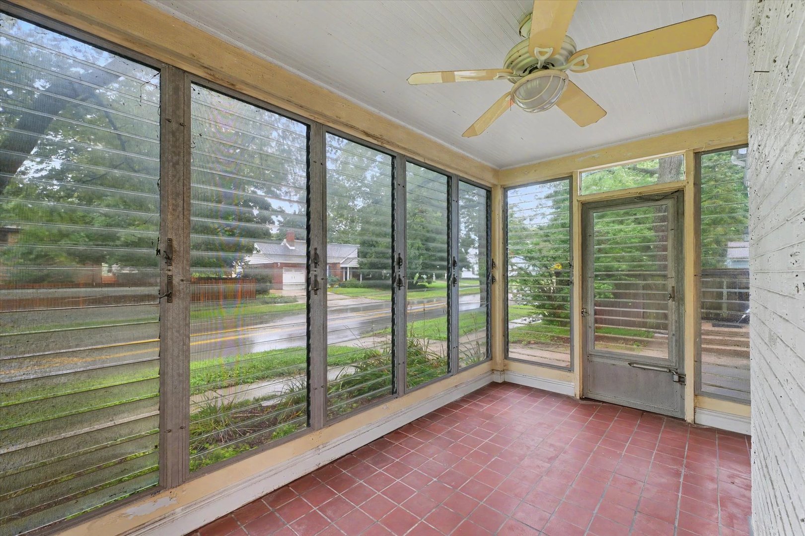 611 S James Street Property Photo 20