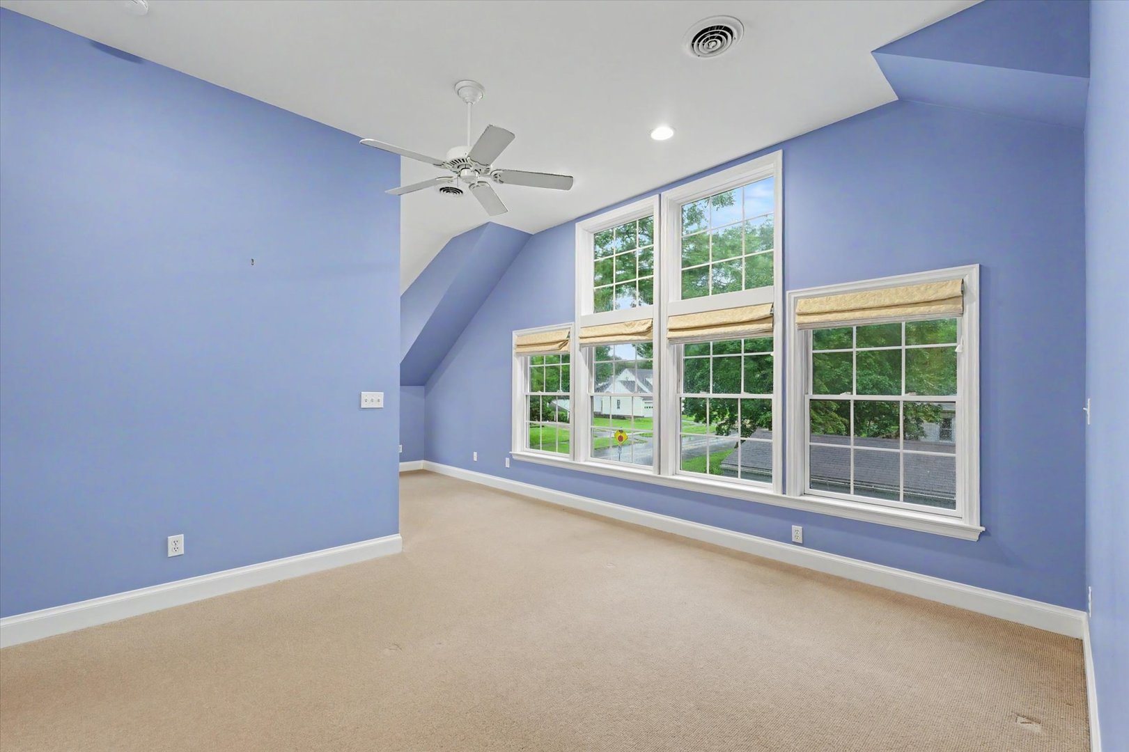 611 S James Street Property Photo 23