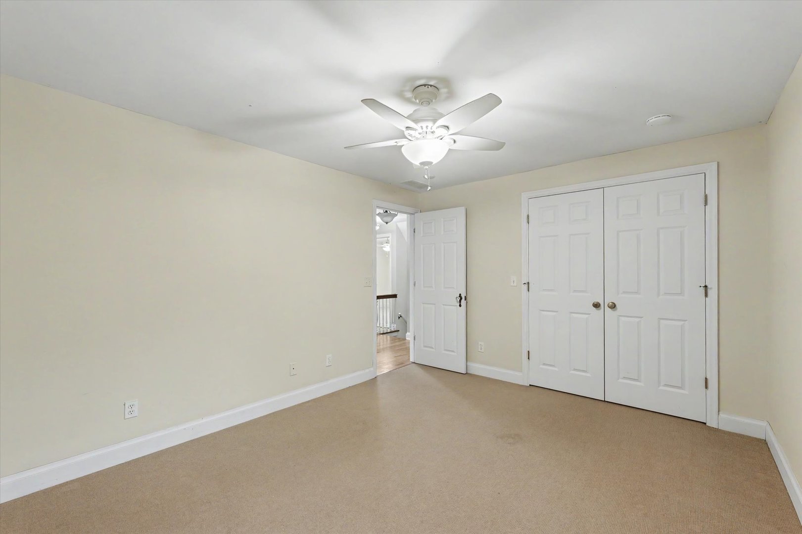 611 S James Street Property Photo 33