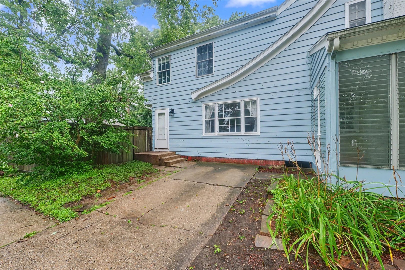 611 S James Street Property Photo 45
