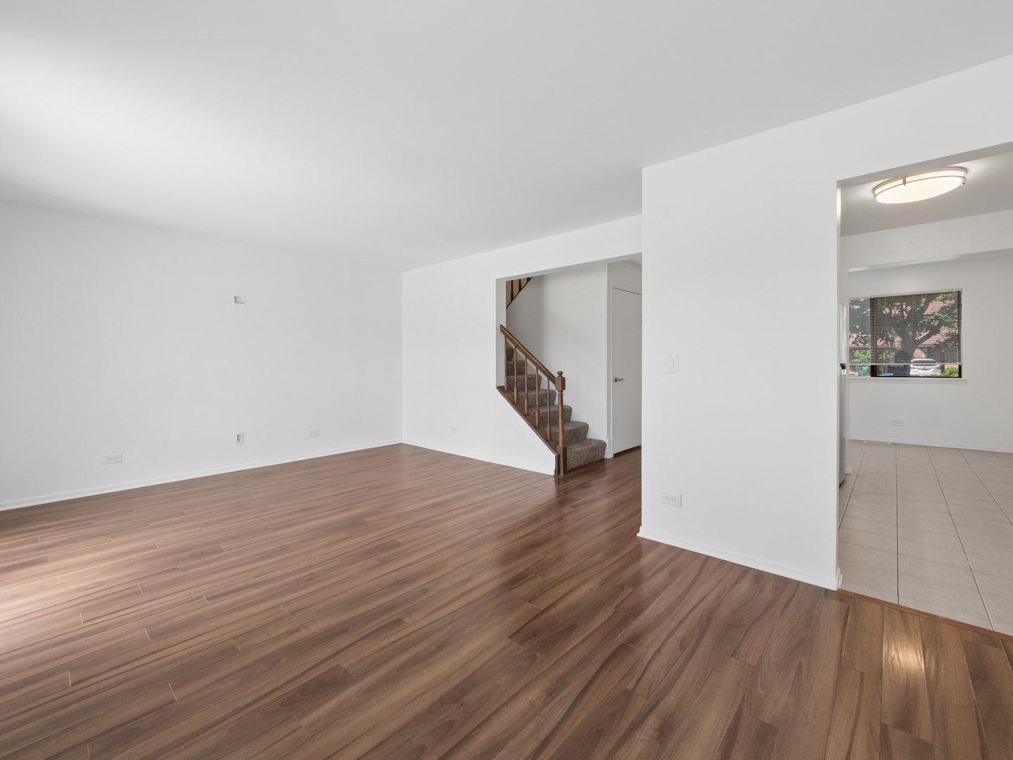 1631 Bow Trail Property Photo 4