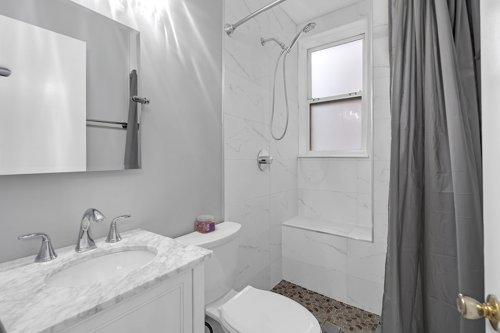 3750 N Lake Shore Drive 2c Property Photo 25