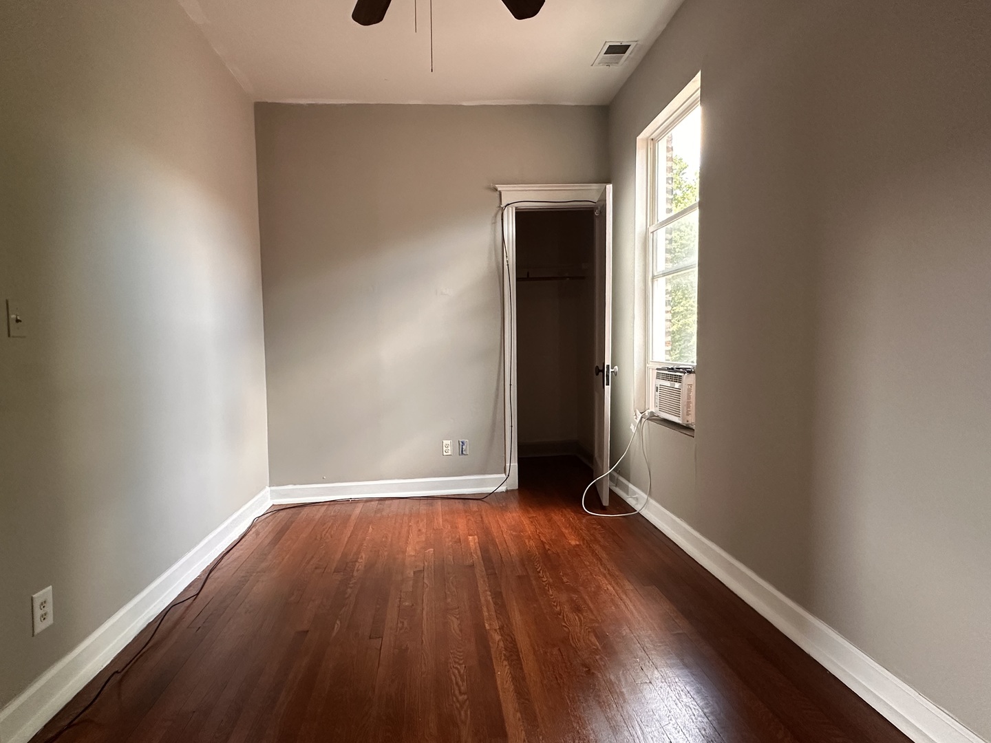 7422 S Blackstone Avenue Property Photo 27