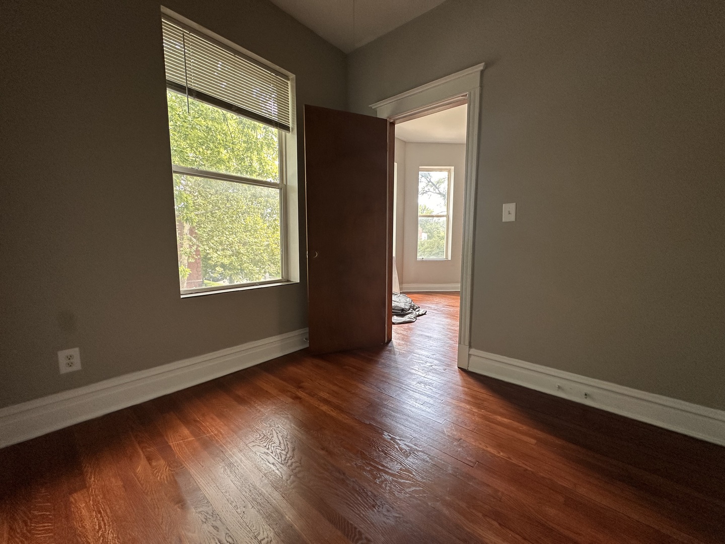 7422 S Blackstone Avenue Property Photo 28