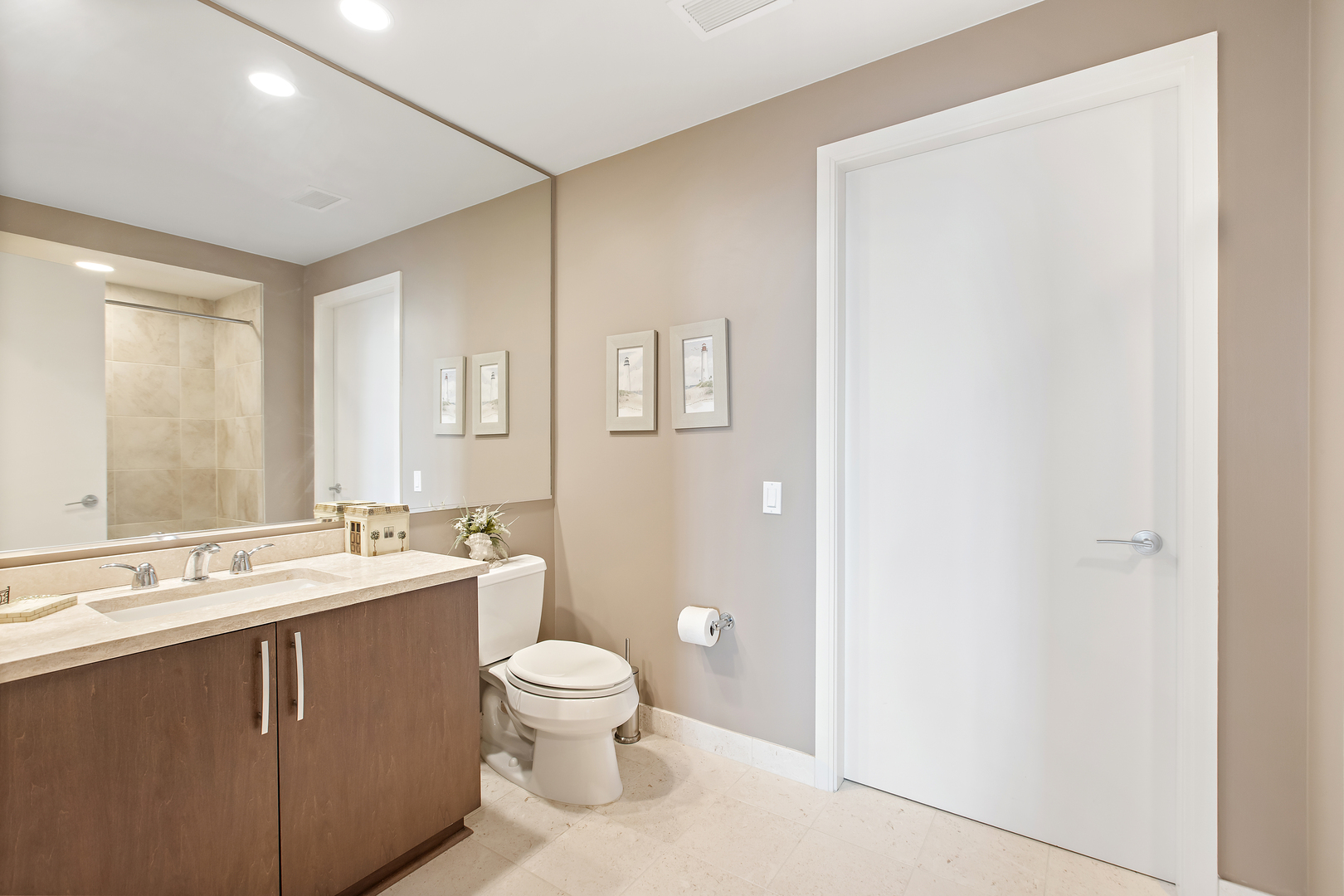 60 E Monroe Street 4503 Property Photo 15