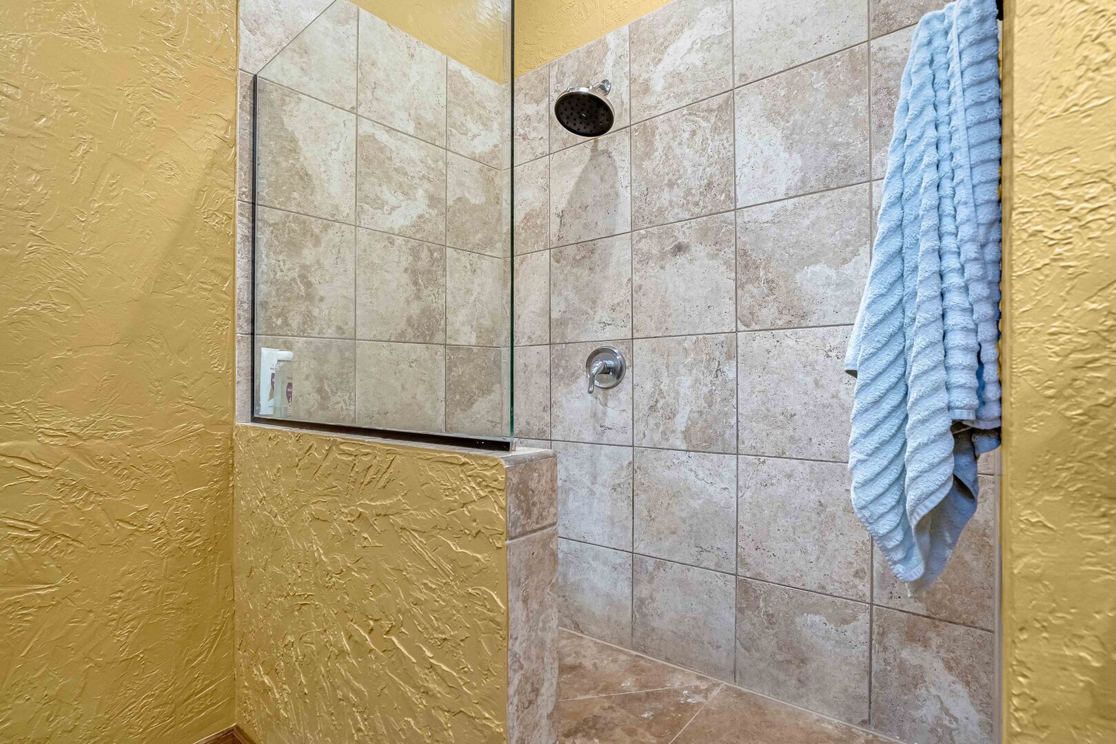 7555 W 105th Street Property Photo 23