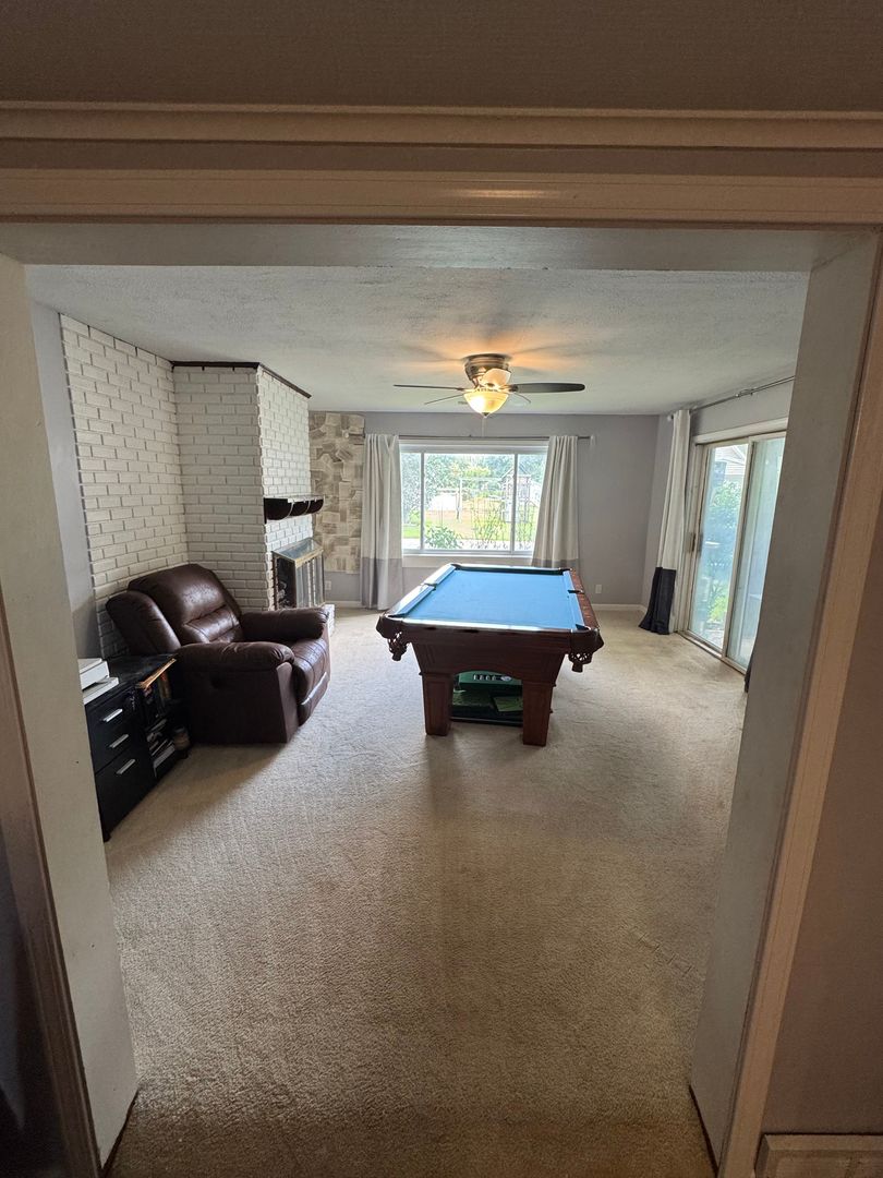 227 Mary Court Property Photo 3