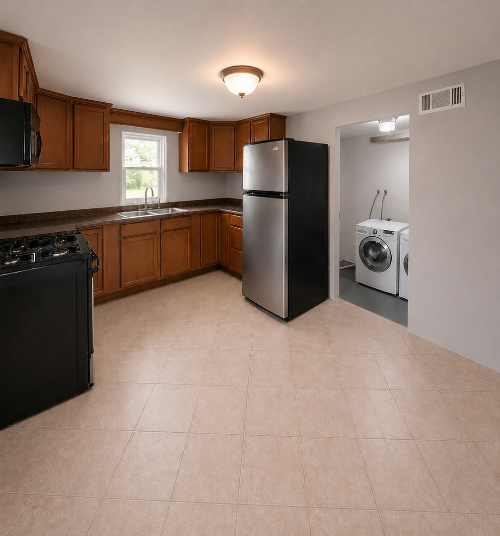 227 Mary Court Property Photo 5