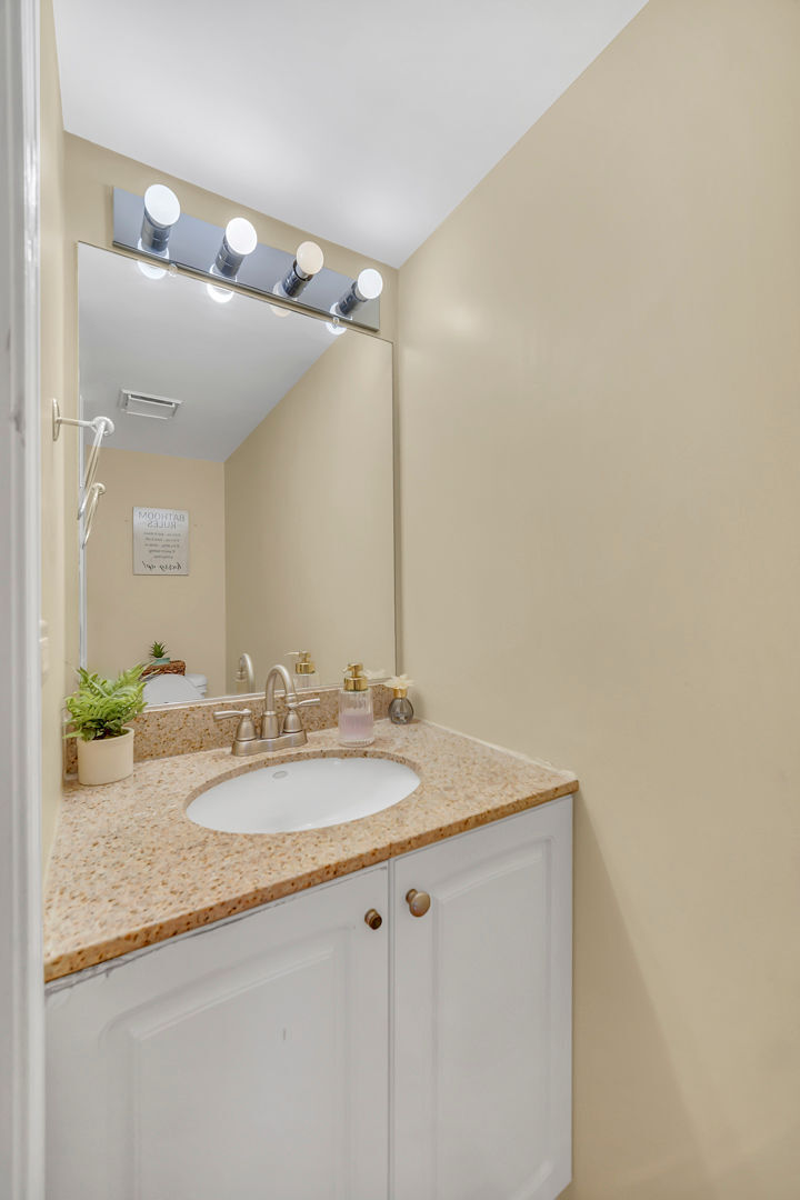 206 Albert Drive Property Photo 15
