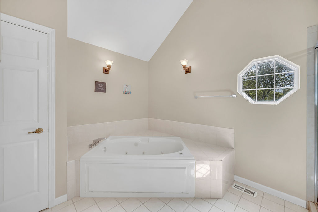 206 Albert Drive Property Photo 21