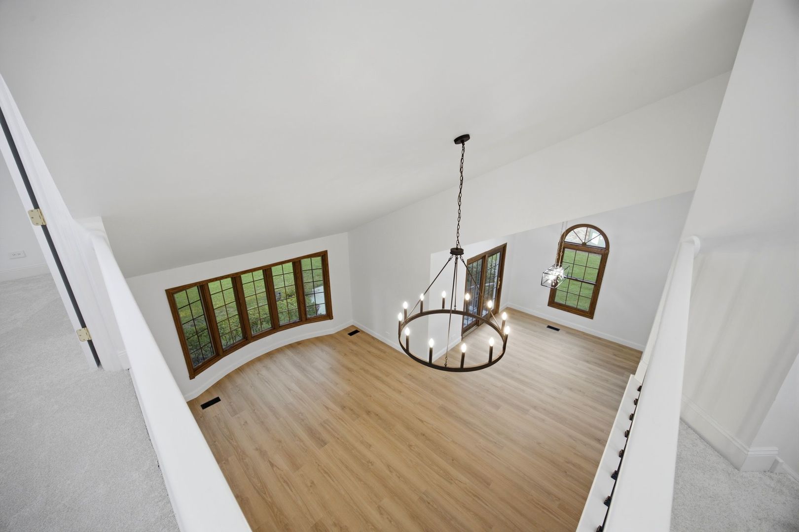 10650 Golf Road Property Photo 8