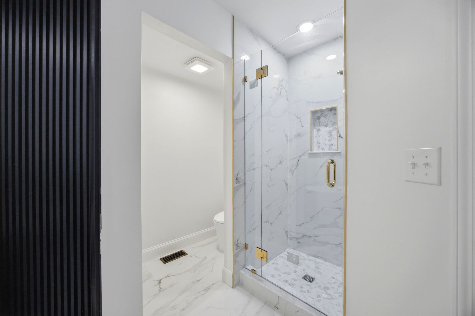 10650 Golf Road Property Photo 20